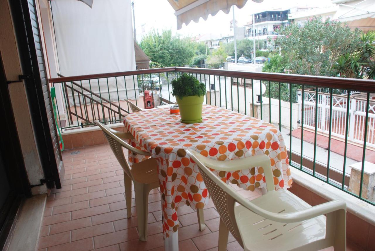 Villa Maria Ierissos Bagian luar foto